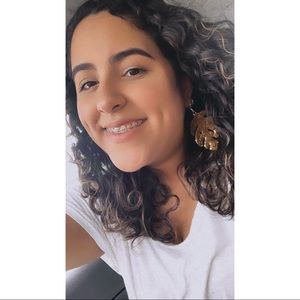 Meet your Posher, Karina